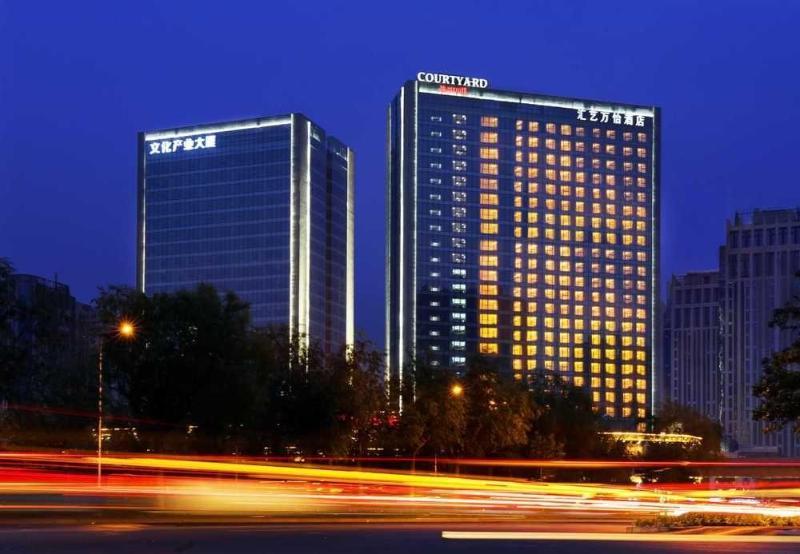 Courtyard By Marriott Zhengzhou East Hotell Exteriör bild
